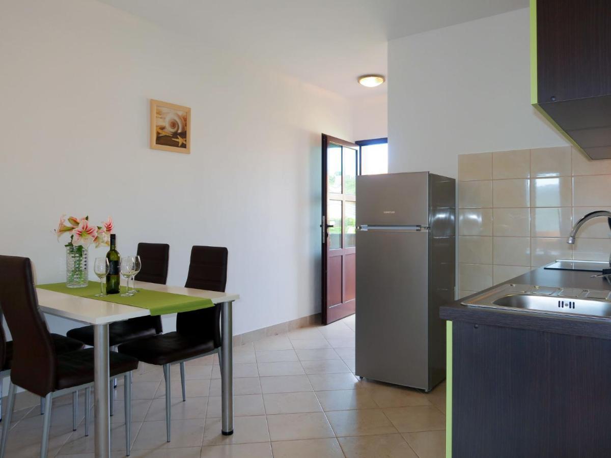 Apartment Rosic - Krk217 By Interhome Kornić Kültér fotó