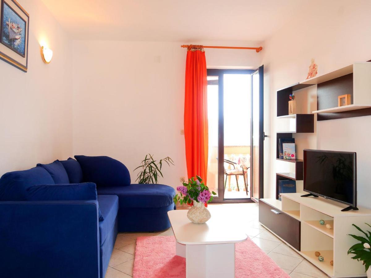 Apartment Rosic - Krk217 By Interhome Kornić Kültér fotó