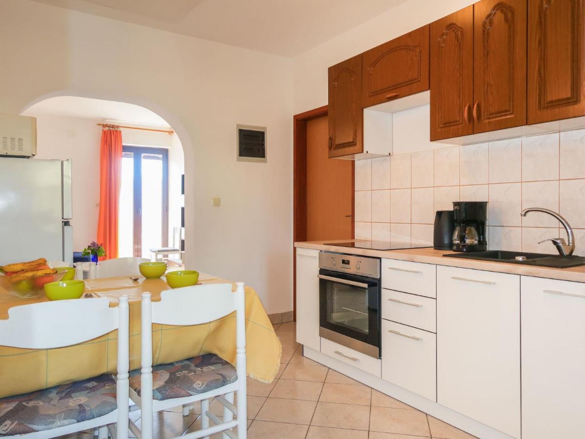 Apartment Rosic - Krk217 By Interhome Kornić Kültér fotó